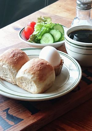 素朴な風味が大好き☆全粒粉ミニ食パン-レシピのメイン写真