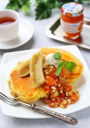 バナナのふわもちパンケーキ　ナッツジャム-レシピのメイン写真