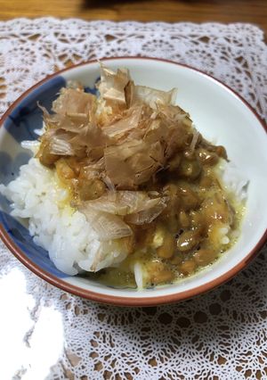 ちょっぴり背徳感?!納豆ごはん-レシピのメイン写真