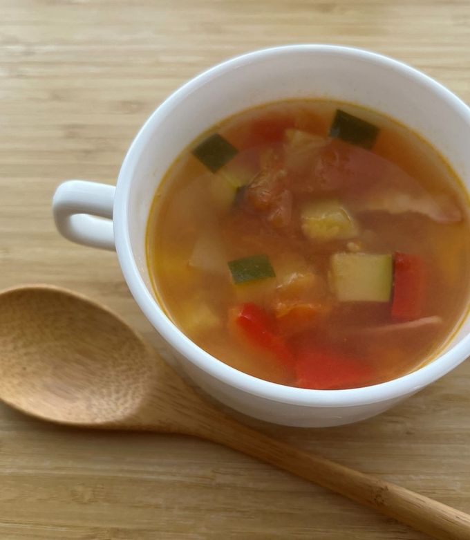 彩り夏野菜のコンソメスープ by チームとやまし 【クックパッド】 簡単