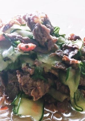 牛肉ときゅうりの梅和え&韓国牛肉スープ-レシピのメイン写真