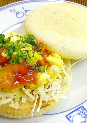 エビチリたまマフィンバーガー-レシピのメイン写真