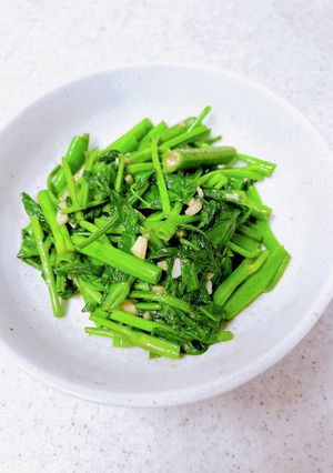 空芯菜のアンチョビ炒め-レシピのメイン写真