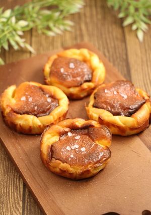 簡単！ミニバスクチーズ　塩-レシピのメイン写真
