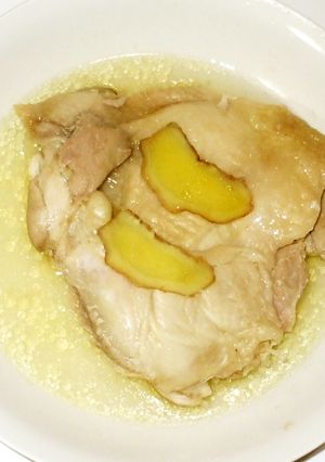 蒸し鶏♪風邪・冷え性に簡単漢方薬膳-レシピのメイン写真