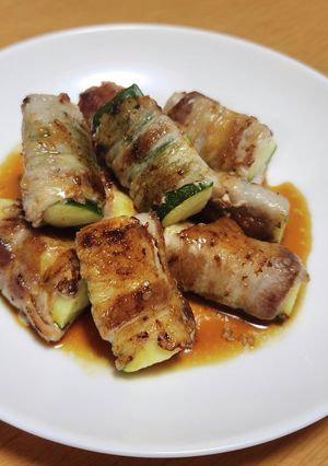 肉巻きズッキーニ-レシピのメイン写真