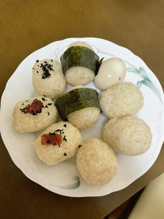ガスで炊いたごはんで美味しいおにぎり-レシピのメイン写真