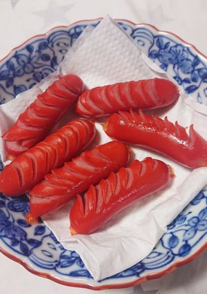 赤ウインナー 簡単切り込み-レシピのメイン写真