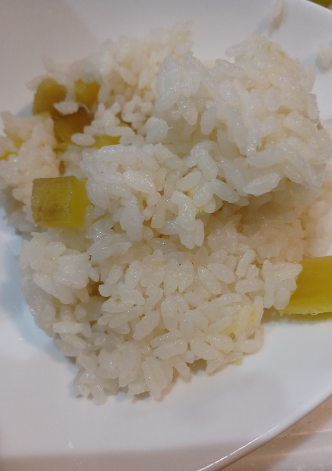 これだけで食べれるはずのさつまいもご飯！-レシピのメイン写真