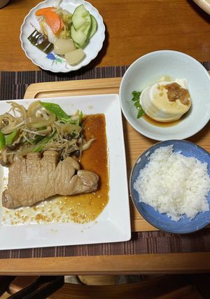 ジンジャーpork &野菜としめじ炒め!-レシピのメイン写真