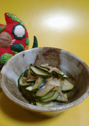 ズッキーニの麺つゆ生姜和え-レシピのメイン写真