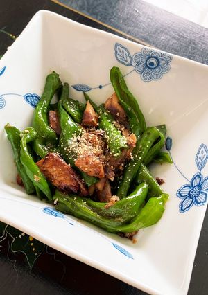 万願寺とうがらしとサバ缶の炊いたん-レシピのメイン写真
