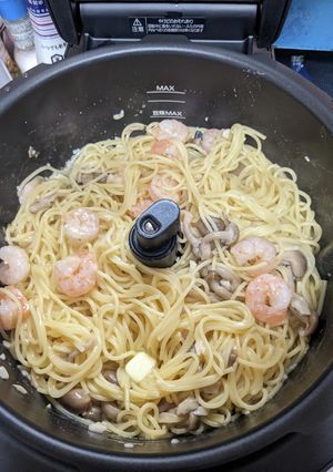 オートクッカー　エビのガーリックパスタ-レシピのメイン写真
