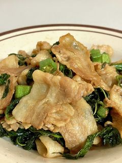 豚バラとモロヘイヤ炒め-レシピのメイン写真