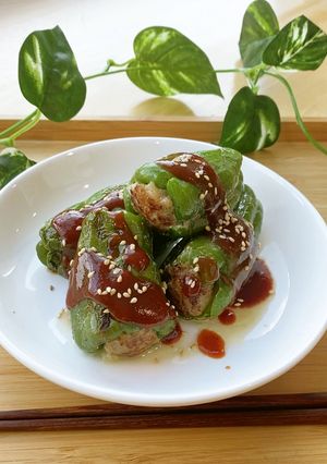 チーズ入り！丸ごとピーマンの肉詰め-レシピのメイン写真