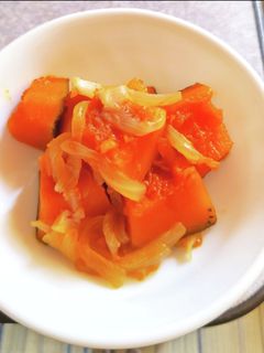 南瓜と玉ねぎの煮物。-レシピのメイン写真