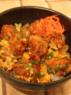 鶏のから揚げ半熟たまご丼-レシピのメイン写真