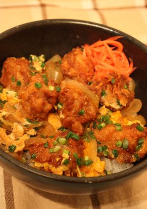 鶏のから揚げ半熟たまご丼-レシピのメイン写真