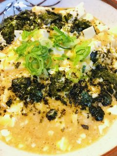 毎日のしろごはん●玉かけとろろ豆腐ごはん-レシピのメイン写真