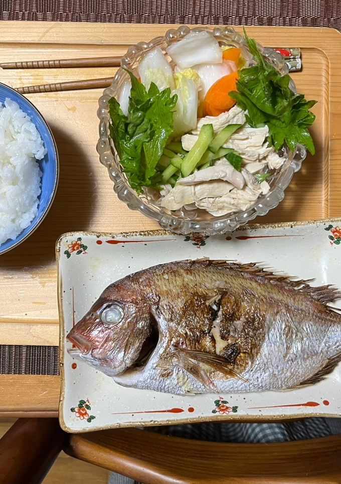棒々鶏und宮城県産鯛の塩焼き-レシピのメイン写真