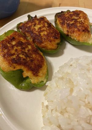 鶏胸肉　ピーマンの肉詰め　簡単　ヘルシー-レシピのメイン写真