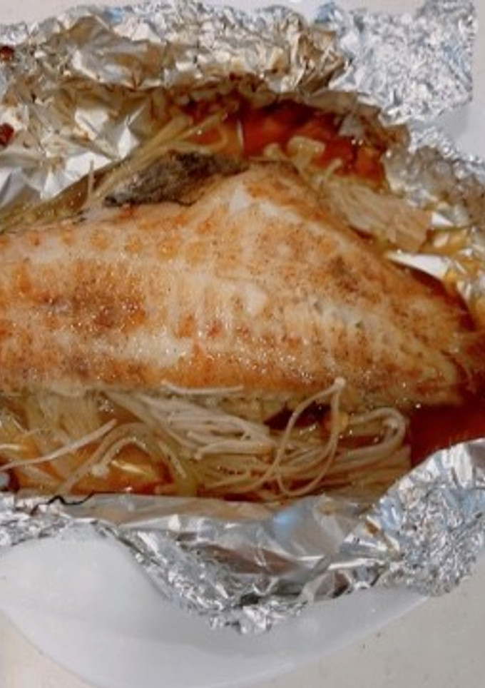 エノキと玉ねぎ沢山、赤魚のホイル焼き-レシピのメイン写真
