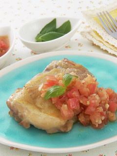 グリルチキン トマトとセロリのソース-レシピのメイン写真