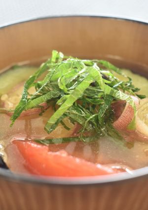 夏野菜の香りみそ汁-レシピのメイン写真