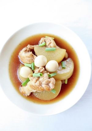手羽で美味しい【大根と手羽の煮物】-レシピのメイン写真