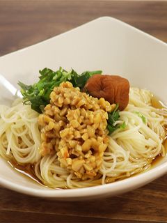 夏バテ防止!オクラ納豆そうめん-レシピのメイン写真