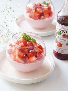 簡単おいしい♩いちごみるくプリン-レシピのメイン写真