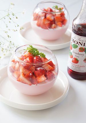簡単おいしい♩いちごみるくプリン-レシピのメイン写真