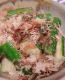 折って潰すだけ！ガキでも作れる梅きゅうり
