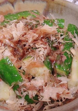 折って潰すだけ！ガキでも作れる梅きゅうり-レシピのメイン写真