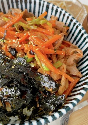 ワンパン ピリ辛ビビンバ丼-レシピのメイン写真