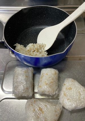 おにぎり作りの裏技？-レシピのメイン写真