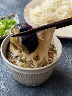 【勝ち確】豚バラとなすのつけだしそうめん-レシピのメイン写真