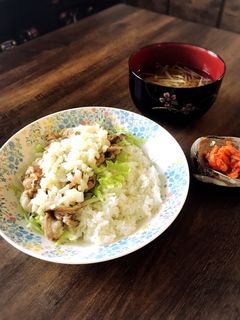玉葱塩ダレの豚バラ丼♡-レシピのメイン写真