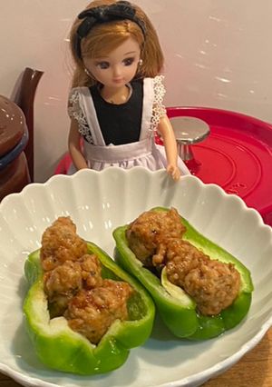 リカちゃん♡生ピーマンの鶏つみれ詰♡-レシピのメイン写真