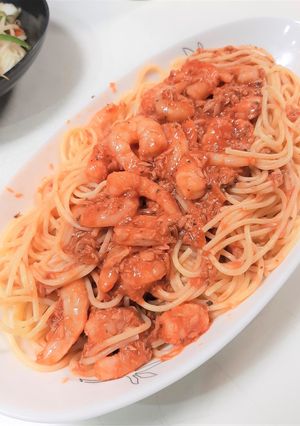 5分レンチン♪えびとツナのトマトパスタ-レシピのメイン写真