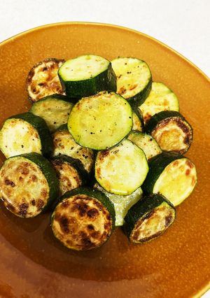 ズッキーニ焼いただけ-レシピのメイン写真