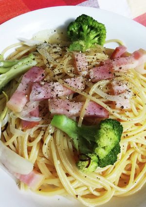 ベーコン&ブロッコリーのペペロンチーノ-レシピのメイン写真