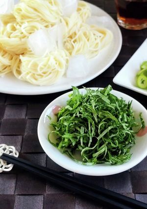 素麺・蕎麦の薬味に☆大葉ケール。-レシピのメイン写真