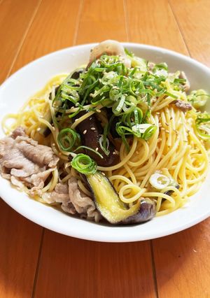 お手軽なのか疑問符の残る豚バラ茄子パスタ-レシピのメイン写真