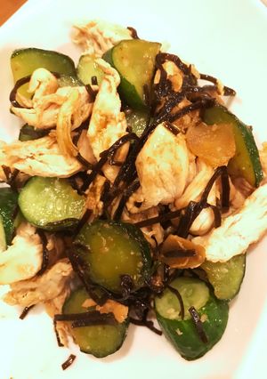 鶏ササミと胡瓜の胡麻タップリ塩昆布炒め-レシピのメイン写真