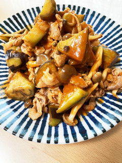 なすとしめじと豚肉のケチャップ炒め-レシピのメイン写真