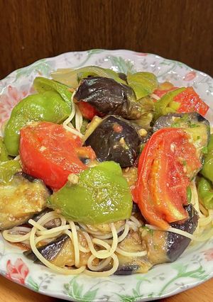 夏野菜たっぷりの冷製パスタ・梅干＆大葉で-レシピのメイン写真
