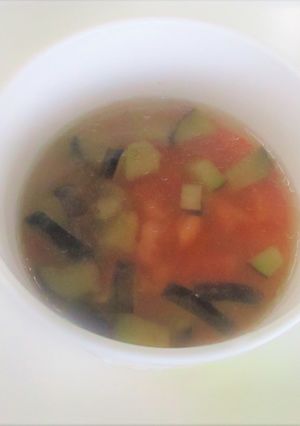 【離乳食完了期】なすとトマトのおみそ汁-レシピのメイン写真