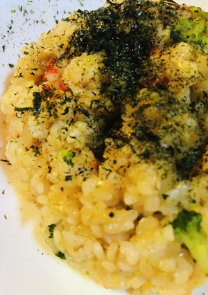 冷凍カップ惣菜活用●マカロニサラダ炒飯-レシピのメイン写真