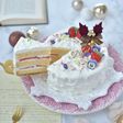 お花で彩るクリスマスケーキ